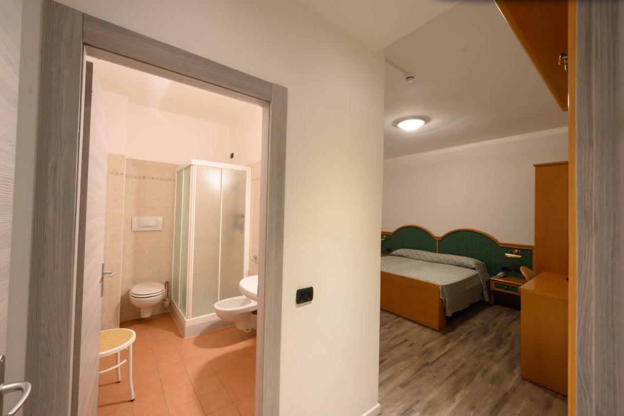 Almamed Hotel San Leonardo Vigolo Baselga Buitenkant foto