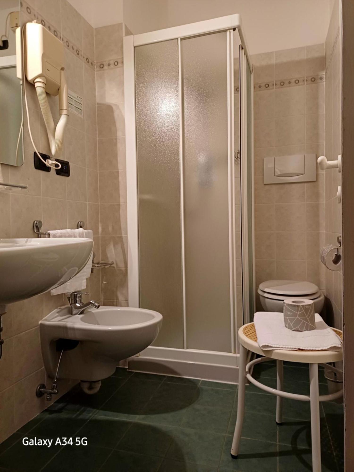 Almamed Hotel San Leonardo Vigolo Baselga Buitenkant foto